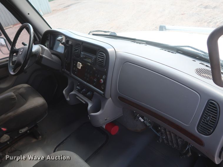 image for item DG7197 2011 Freightliner Business Class M2  service truck with crane