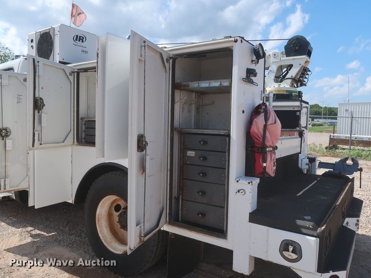 image for item DG7197 2011 Freightliner Business Class M2  service truck with crane