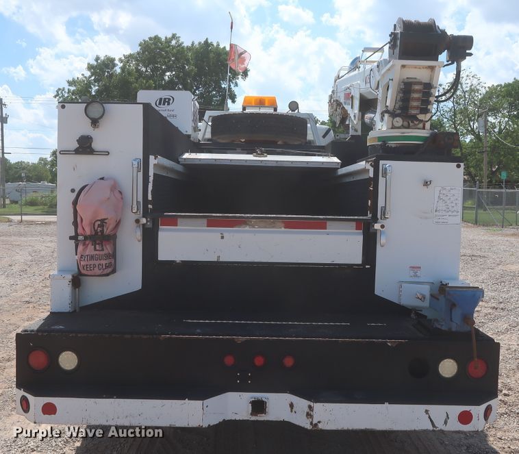 image for item DG7197 2011 Freightliner Business Class M2  service truck with crane