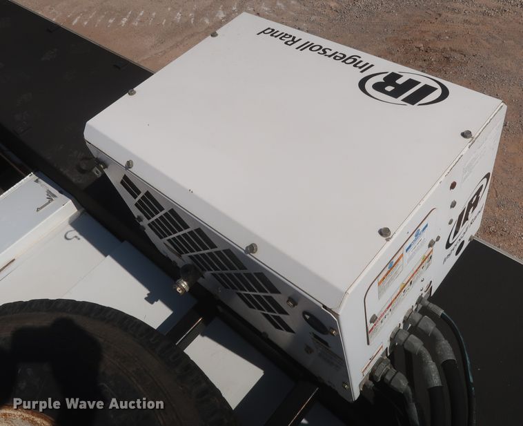 image for item DG7197 2011 Freightliner Business Class M2  service truck with crane