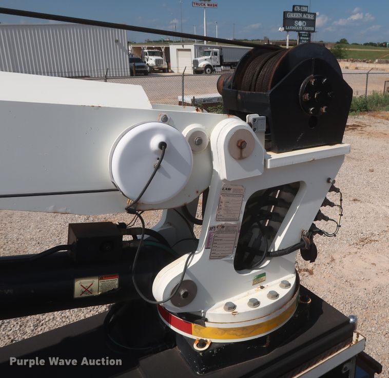 image for item DG7197 2011 Freightliner Business Class M2  service truck with crane