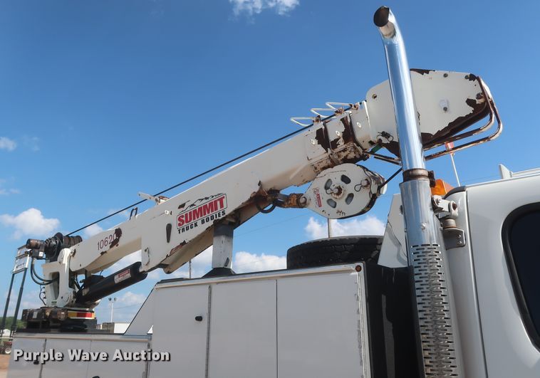 image for item DG7197 2011 Freightliner Business Class M2  service truck with crane