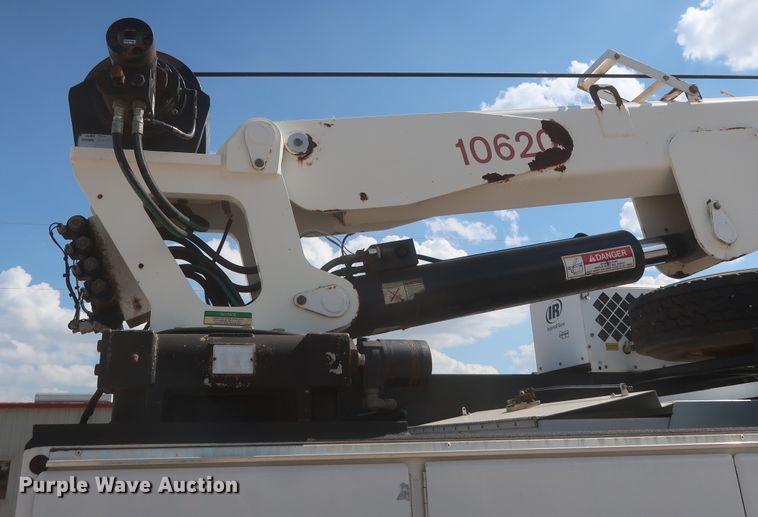 image for item DG7197 2011 Freightliner Business Class M2  service truck with crane