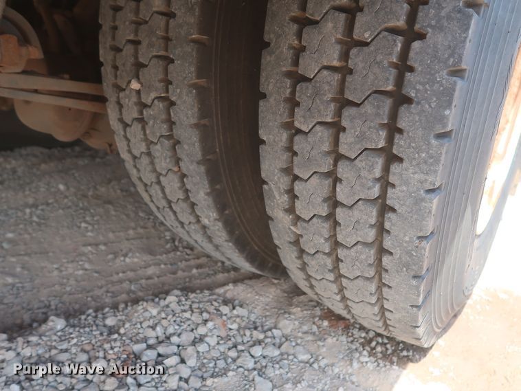 image for item DG7197 2011 Freightliner Business Class M2  service truck with crane