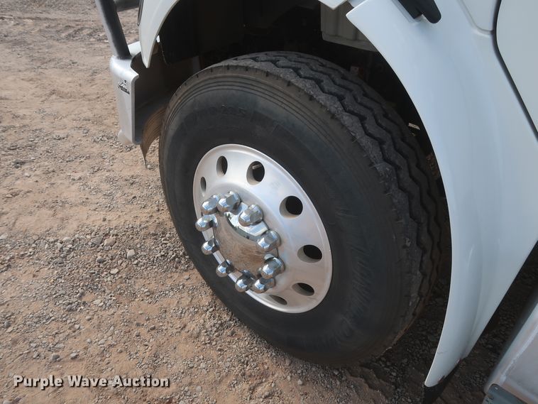 image for item DG7197 2011 Freightliner Business Class M2  service truck with crane