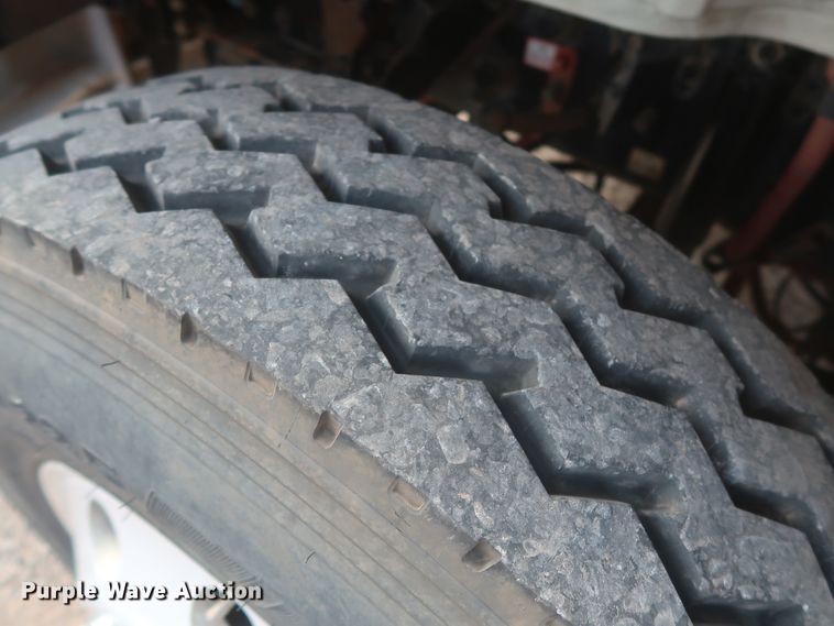 image for item DG7197 2011 Freightliner Business Class M2  service truck with crane