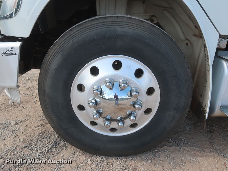 image for item DG7197 2011 Freightliner Business Class M2  service truck with crane