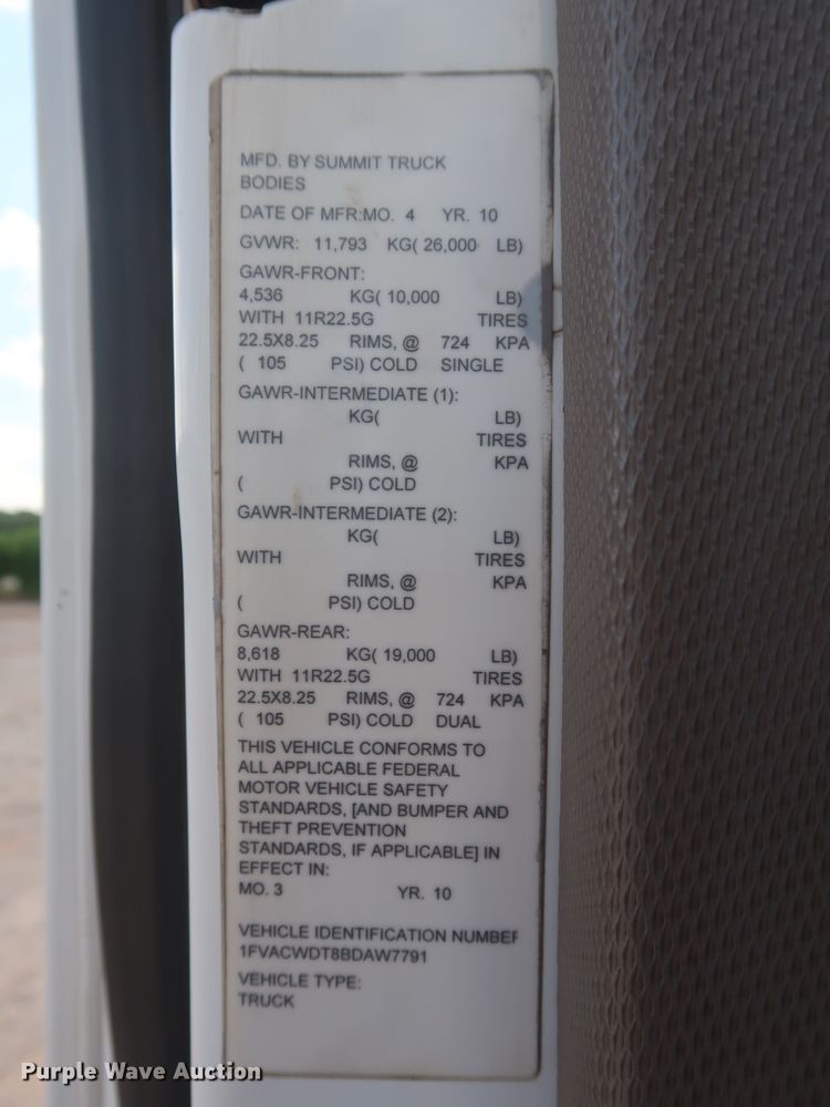 image for item DG7197 2011 Freightliner Business Class M2  service truck with crane