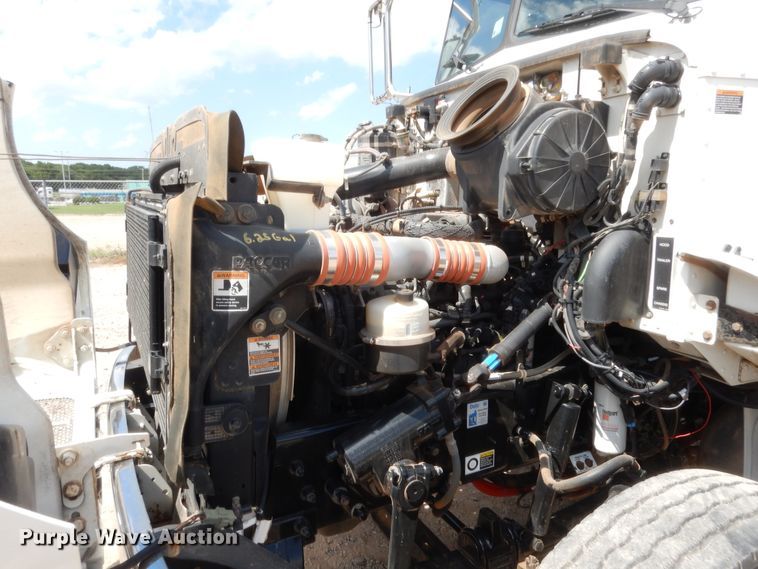 image for item DG7212 2013 Peterbilt 337  service truck with crane