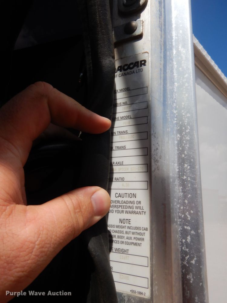 image for item DG7212 2013 Peterbilt 337  service truck with crane