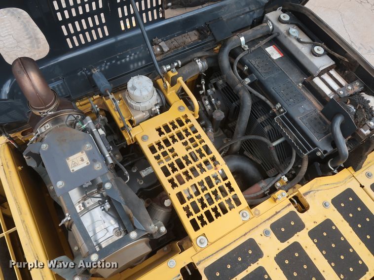 image for item DG7230 2013 Komatsu PC290LC-10 excavator