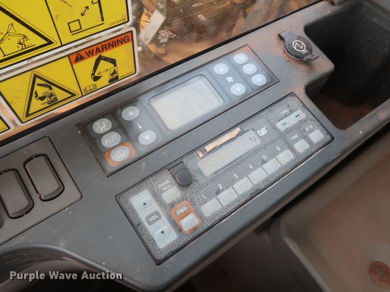 image for item DG7234 2013 Caterpillar 320EL  excavator