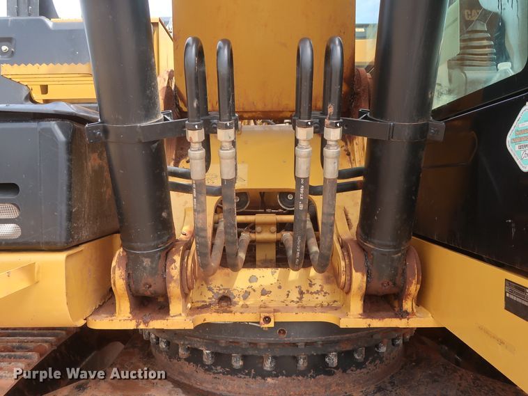 image for item DG7234 2013 Caterpillar 320EL  excavator
