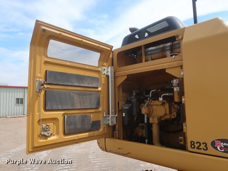 image for item DG7234 2013 Caterpillar 320EL  excavator