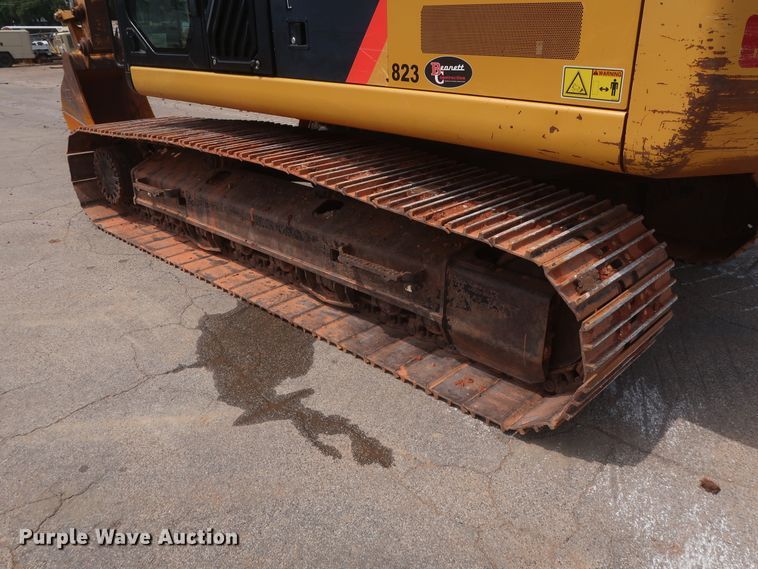 image for item DG7234 2013 Caterpillar 320EL  excavator