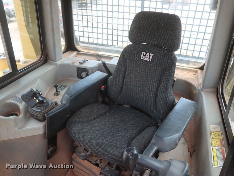 image for item DG7236 2014 Caterpillar D6T XL  dozer