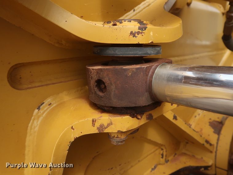 image for item DG7236 2014 Caterpillar D6T XL  dozer