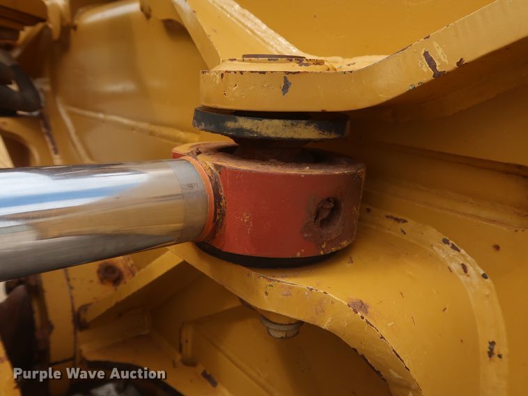 image for item DG7236 2014 Caterpillar D6T XL  dozer