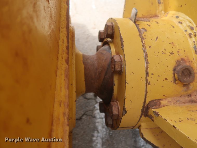 image for item DG7236 2014 Caterpillar D6T XL  dozer