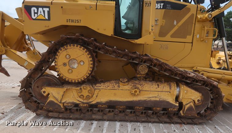 image for item DG7236 2014 Caterpillar D6T XL  dozer