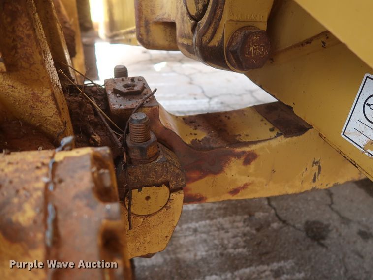 image for item DG7236 2014 Caterpillar D6T XL  dozer