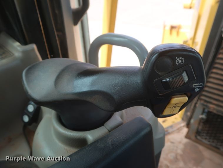 image for item DG7237 2013 Caterpillar D6T XL  dozer