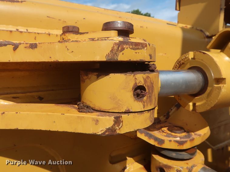 image for item DG7237 2013 Caterpillar D6T XL  dozer