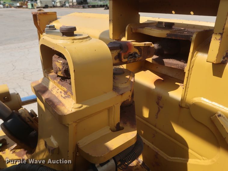 image for item DG7237 2013 Caterpillar D6T XL  dozer