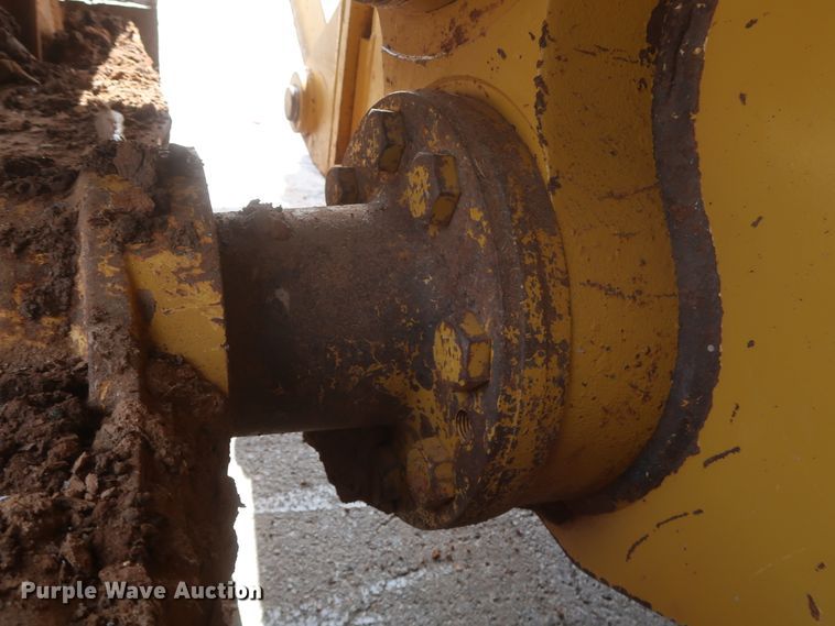 image for item DG7237 2013 Caterpillar D6T XL  dozer