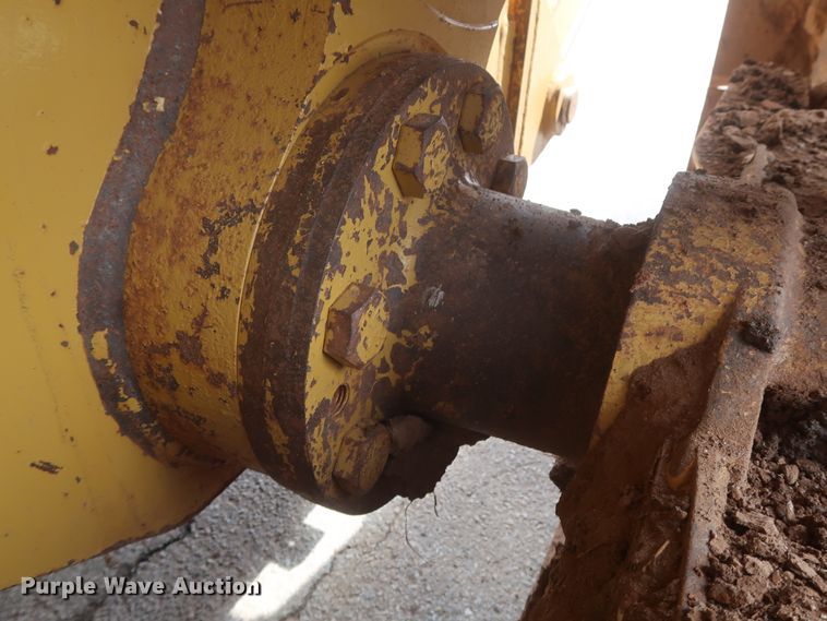 image for item DG7237 2013 Caterpillar D6T XL  dozer