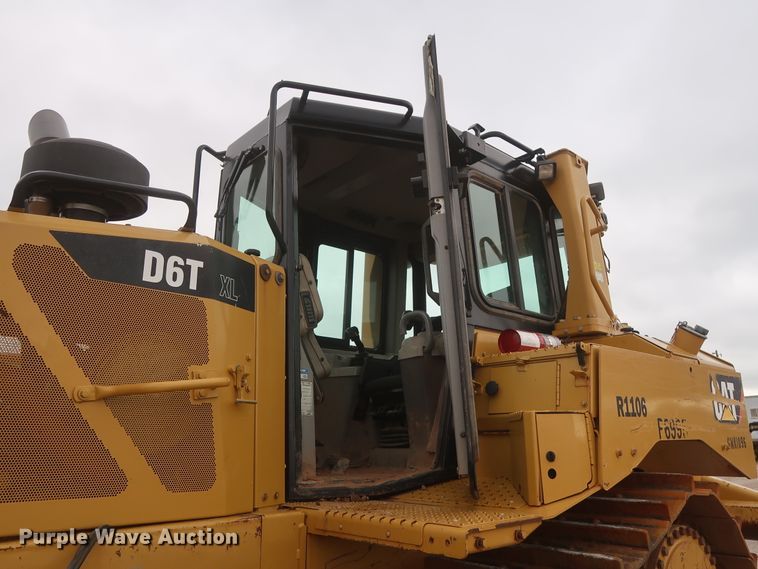 image for item DG7238 2012 Caterpillar D6T XL  dozer
