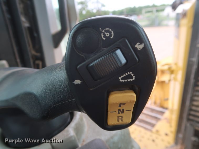 image for item DG7238 2012 Caterpillar D6T XL  dozer