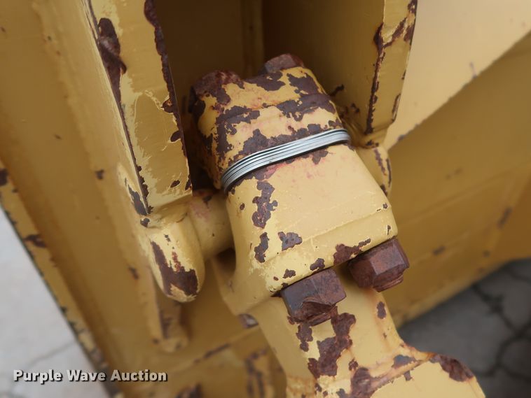 image for item DG7238 2012 Caterpillar D6T XL  dozer