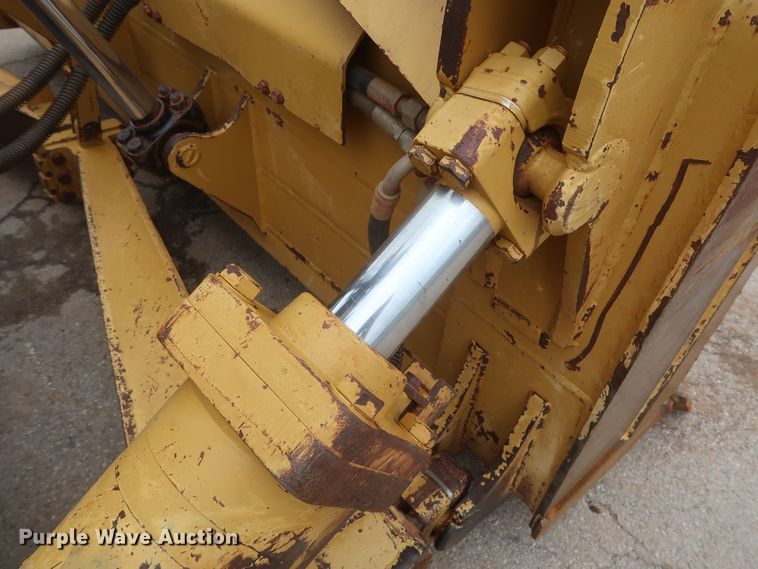 image for item DG7238 2012 Caterpillar D6T XL  dozer