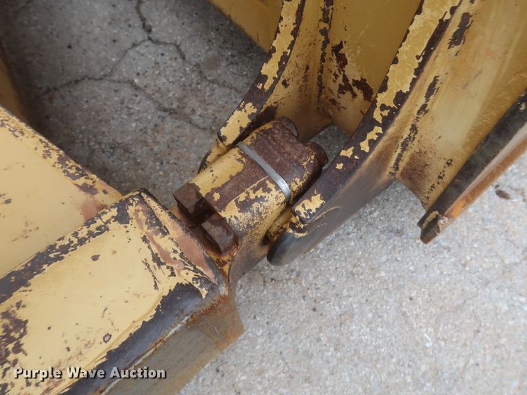 image for item DG7238 2012 Caterpillar D6T XL  dozer