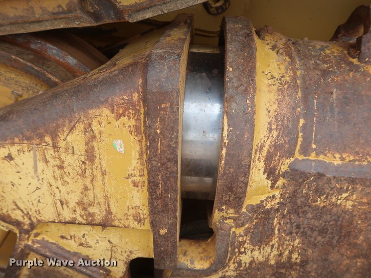 image for item DG7238 2012 Caterpillar D6T XL  dozer