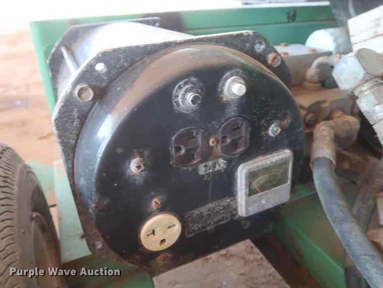 image for item DG7247 McElroy 412 poly pipe fusion machine