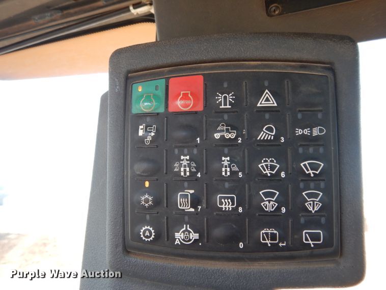 image for item DH0939 2017 John Deere 872G  motor grader