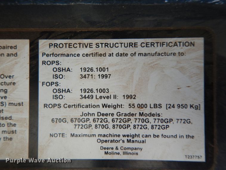 image for item DH0939 2017 John Deere 872G  motor grader