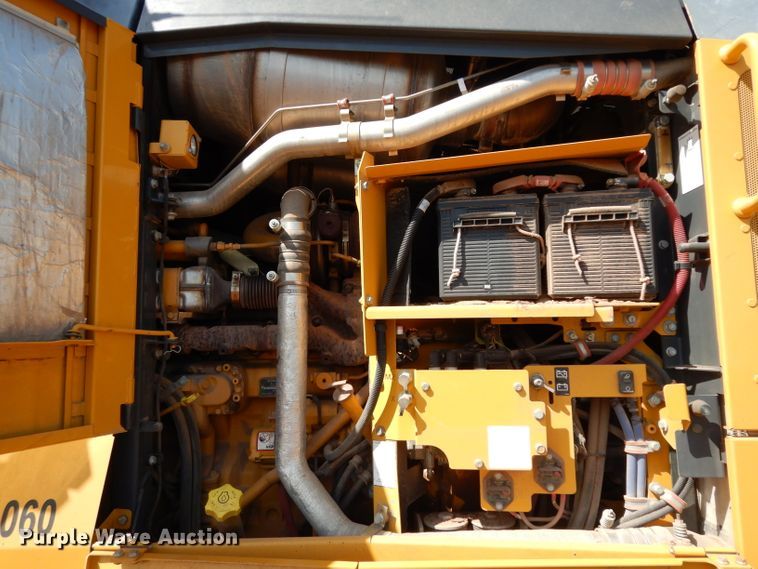 image for item DH0939 2017 John Deere 872G  motor grader