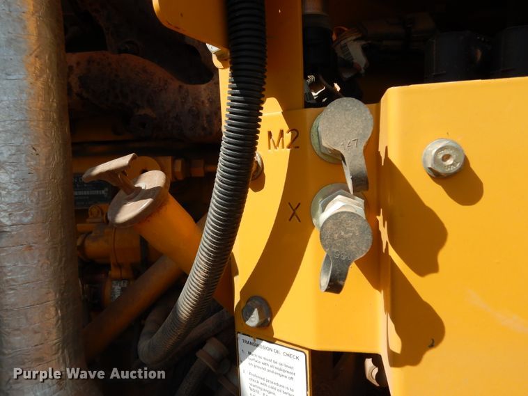 image for item DH0939 2017 John Deere 872G  motor grader