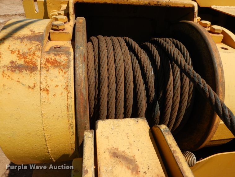 image for item DH0940 2004 Caterpillar D6N LGP  pipelayer