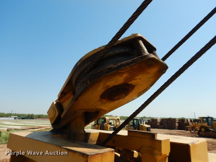 image for item DH0940 2004 Caterpillar D6N LGP  pipelayer