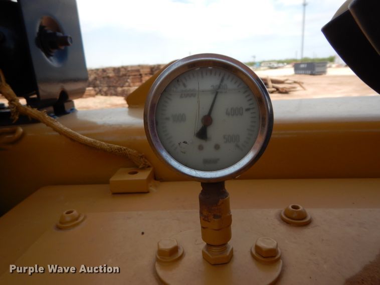 image for item DH0941 1987 Caterpillar D8N  pipelayer