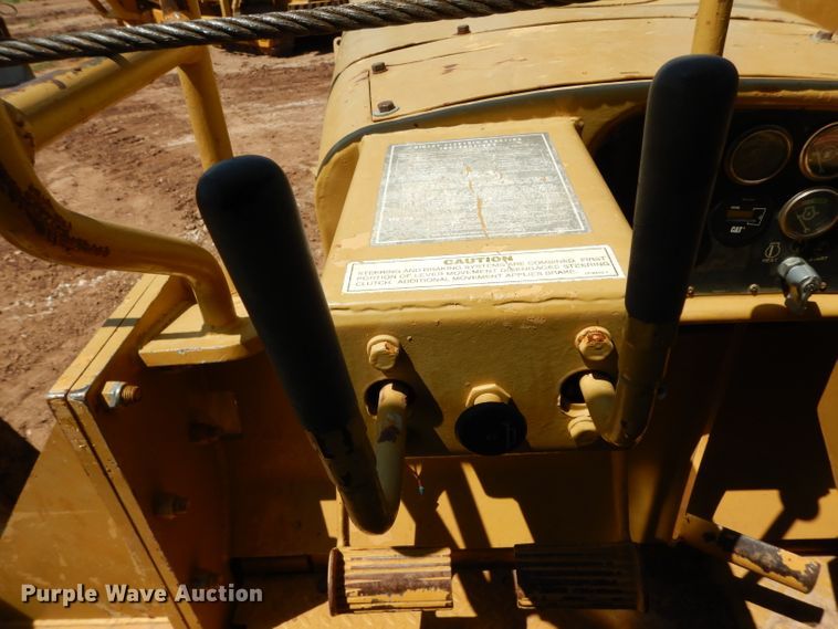 image for item DH0942 1976 Caterpillar D8K  pipelayer