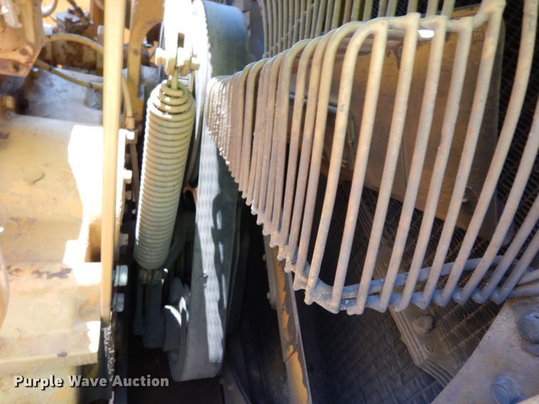 image for item DH0942 1976 Caterpillar D8K  pipelayer