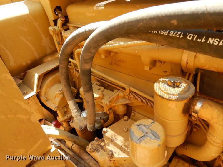 image for item DH0942 1976 Caterpillar D8K  pipelayer