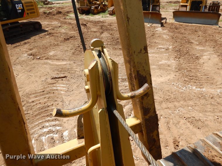 image for item DH0942 1976 Caterpillar D8K  pipelayer