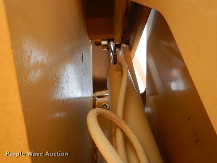 image for item DH0942 1976 Caterpillar D8K  pipelayer