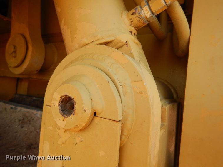 image for item DH0942 1976 Caterpillar D8K  pipelayer